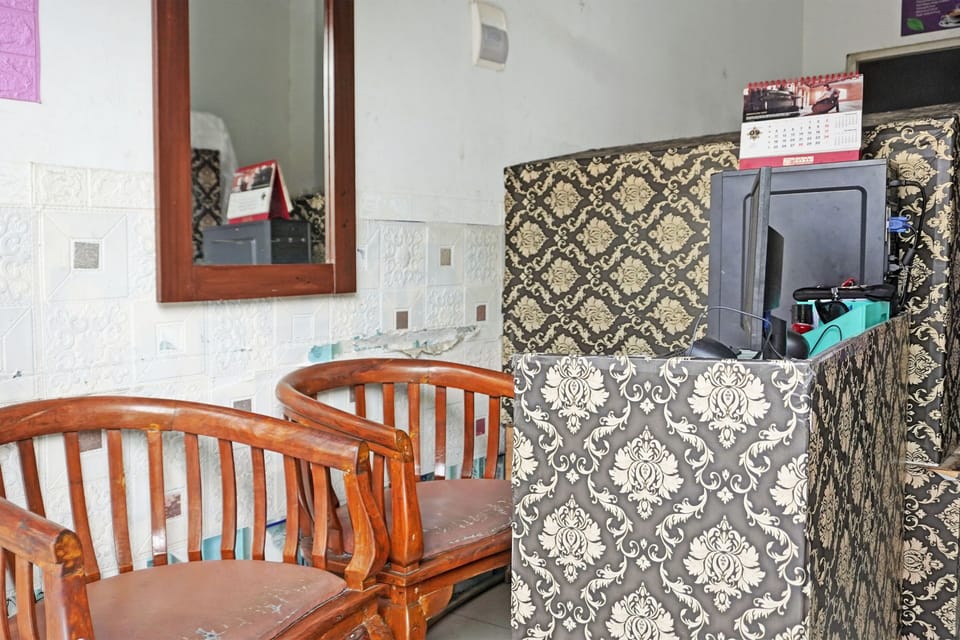 OYO Life 92962 Apartement Sentraland Karawang By Ratna Hotel in West Java
