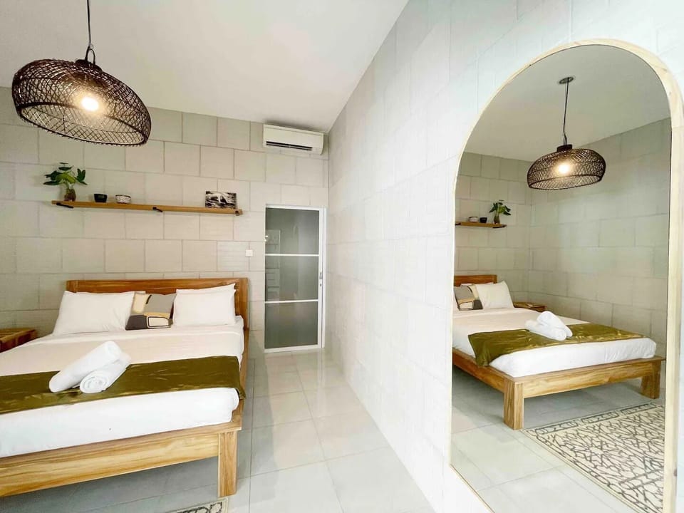 Deluxe Villa | 2 bedrooms, in-room safe, desk, iron/ironing board