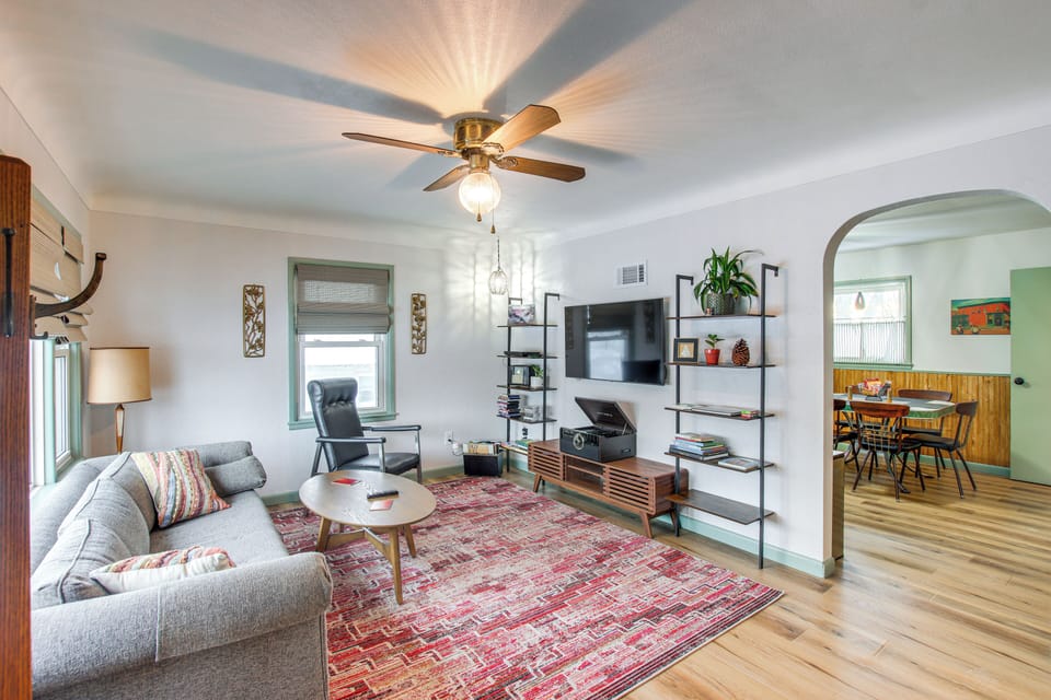 House (2 Bedrooms) | Interior