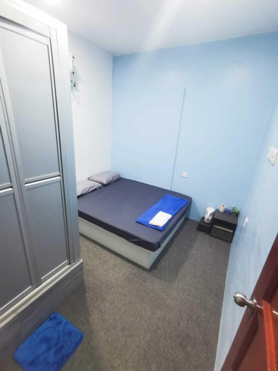 Economy Room, 1 Double Bed | Iron/ironing board, free WiFi