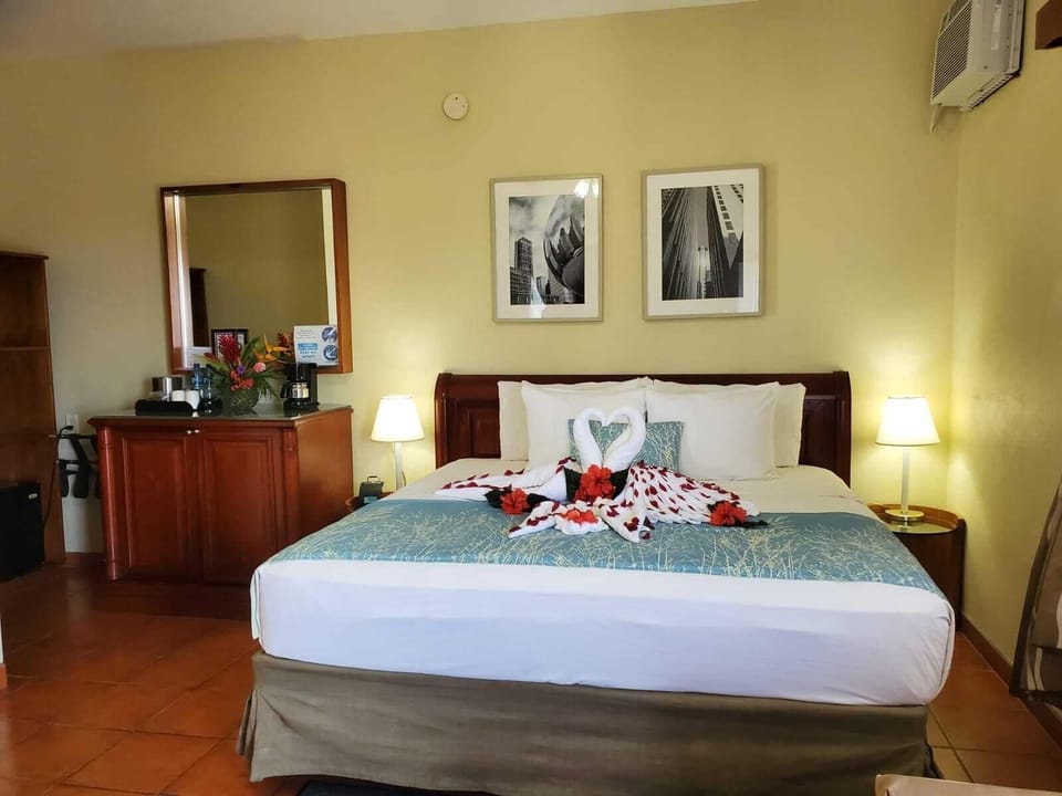 Deluxe Room, 1 King Bed, Mountain View | View from room