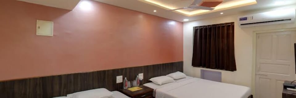 Deluxe Double Room | Free WiFi