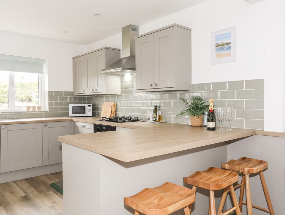 Fridge, dishwasher, electric kettle, toaster