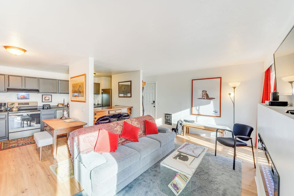 Apartment (1 Bedroom) | Interior