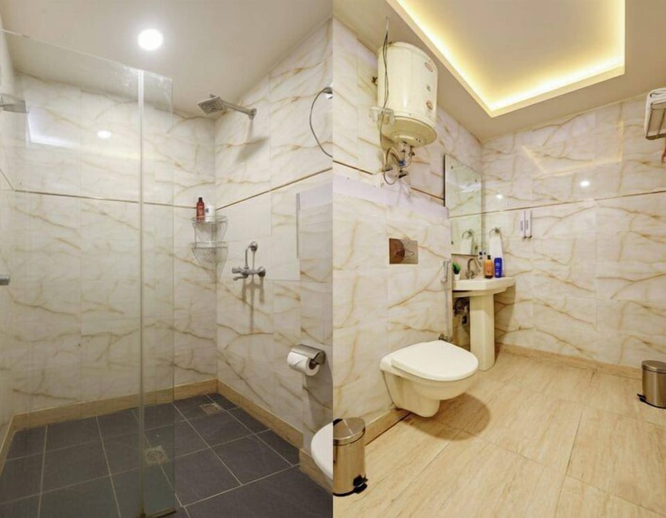 Hotel Seven Heaven - Lawrence road Hotel in Delhi