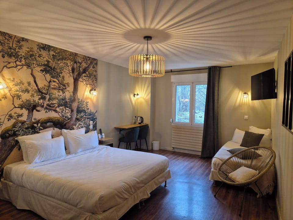Comfort Triple Room | Desk, free WiFi