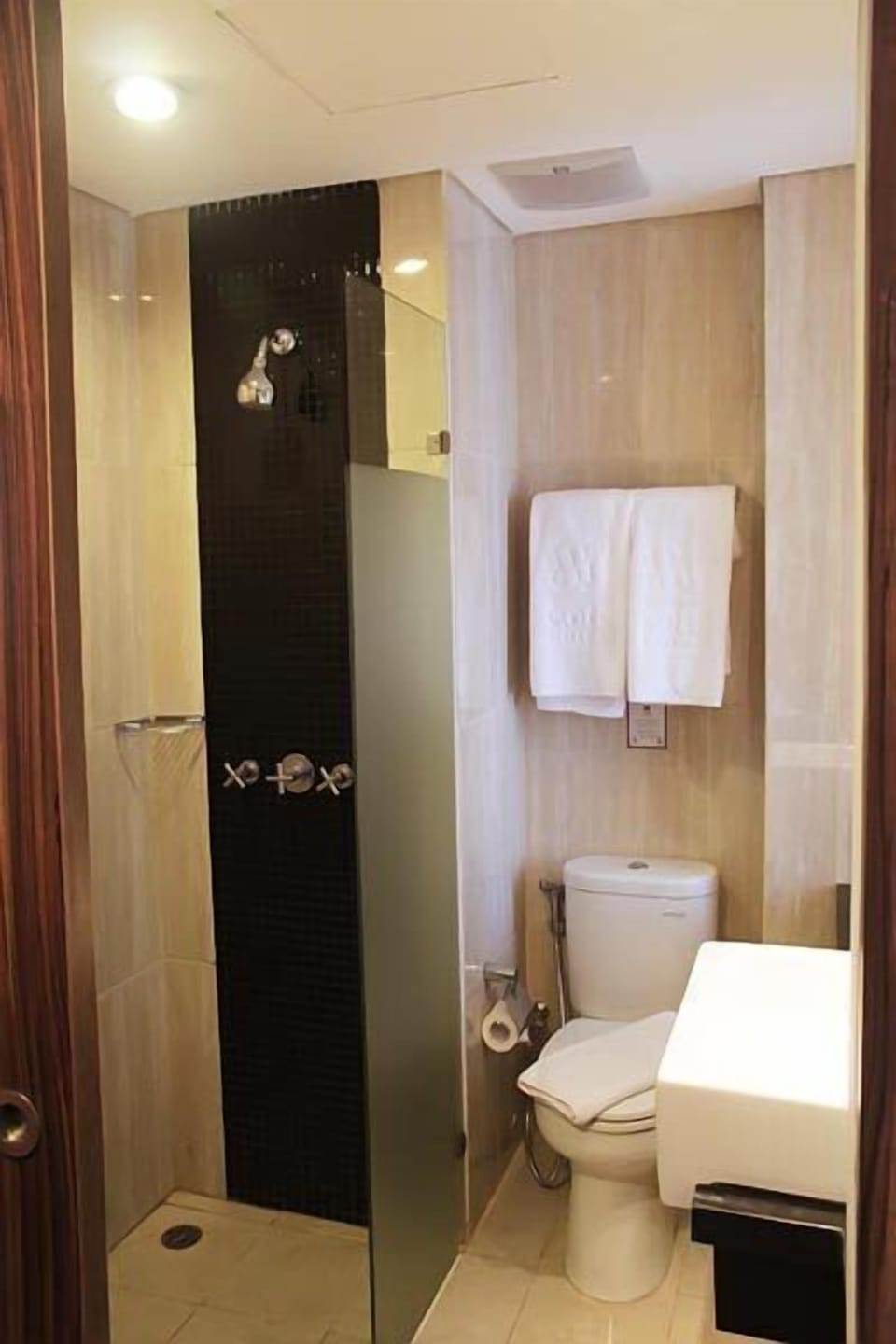 Shower, free toiletries, hair dryer, slippers