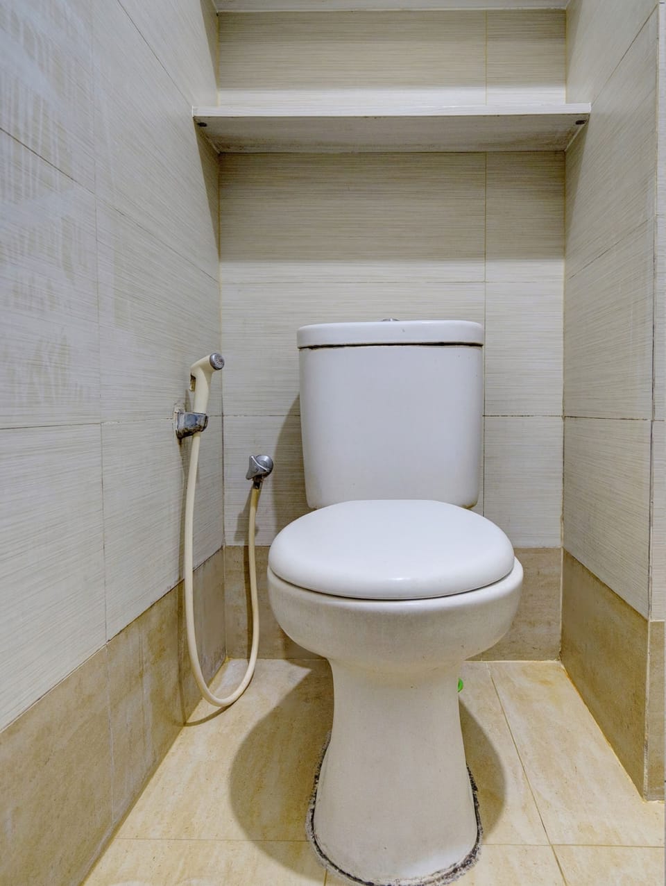 Deluxe Double Room | Bathroom | Shower, towels