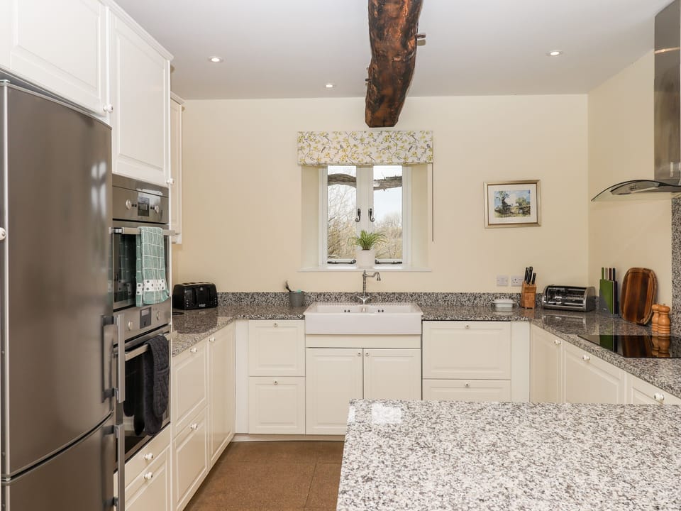 Fridge, dishwasher, electric kettle, toaster