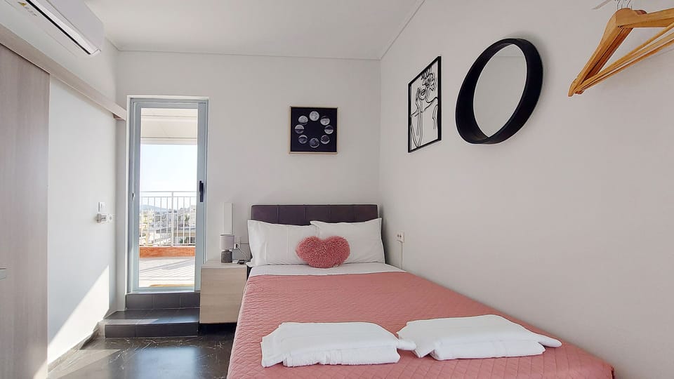 1 bedroom, iron/ironing board, free WiFi