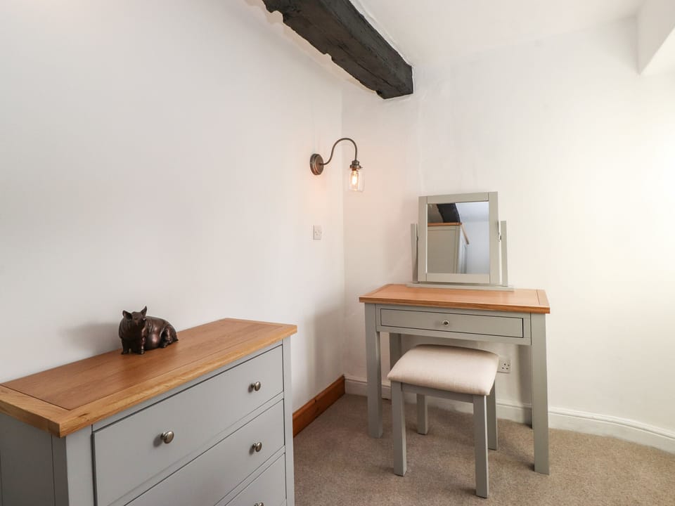 1 bedroom, individually decorated, individually furnished, free WiFi