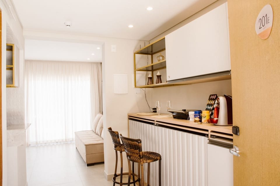 Apartment | Private kitchen | Microwave, toaster, coffee grinder, toaster oven