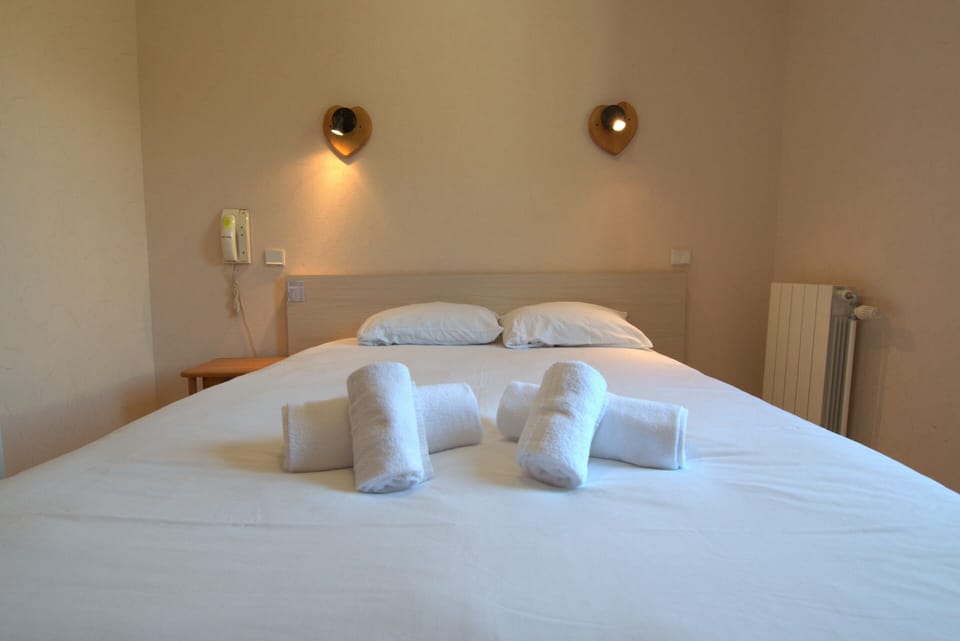 Superior Room | Free WiFi, bed sheets