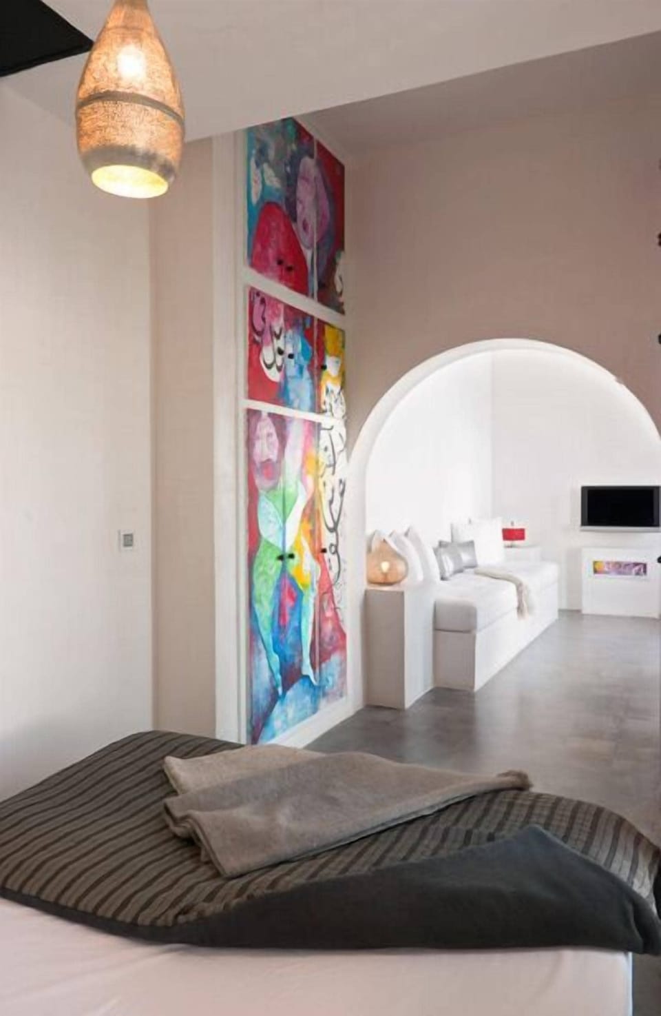 Design Suite (YMEN) | Premium bedding, in-room safe, soundproofing, iron/ironing board