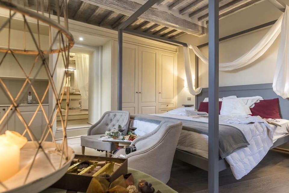 Junior Suite, Patio | In-room safe, blackout drapes, iron/ironing board, free WiFi