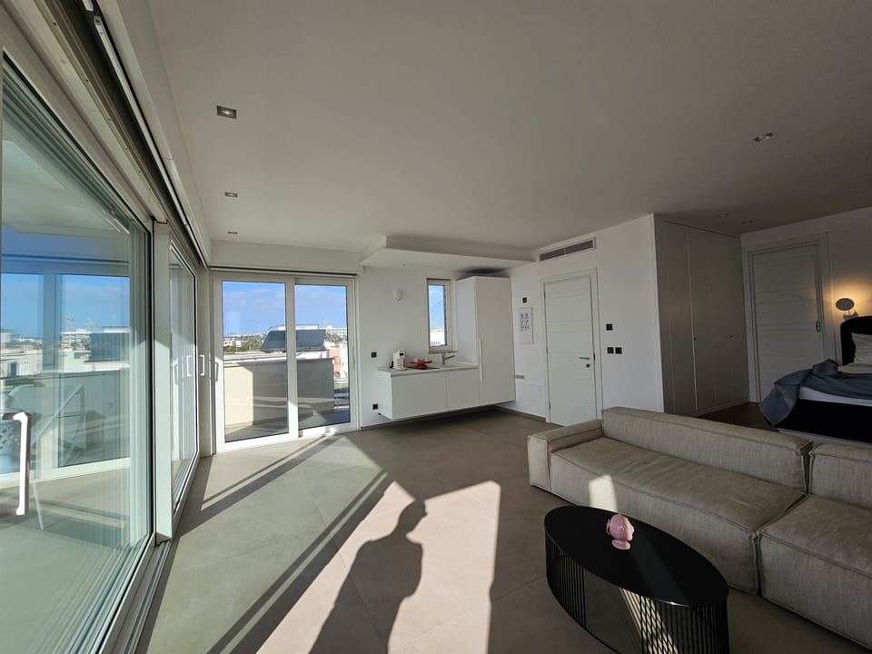 Panoramic Suite | Private kitchen