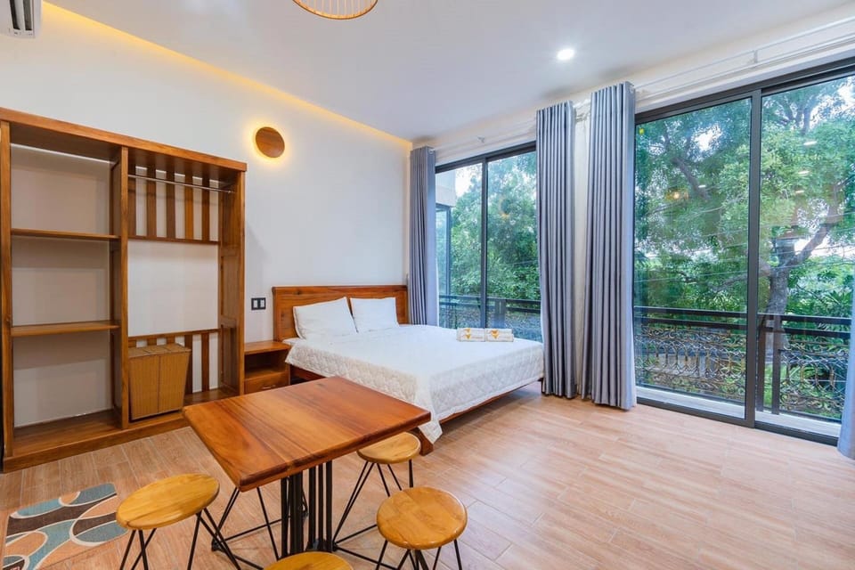 Deluxe Apartment | 1 bedroom, premium bedding, down comforters, memory foam beds