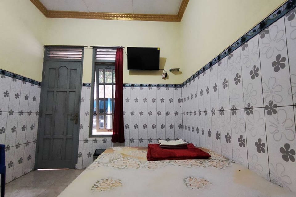 Deluxe Double Room | Laptop workspace, free WiFi, bed sheets