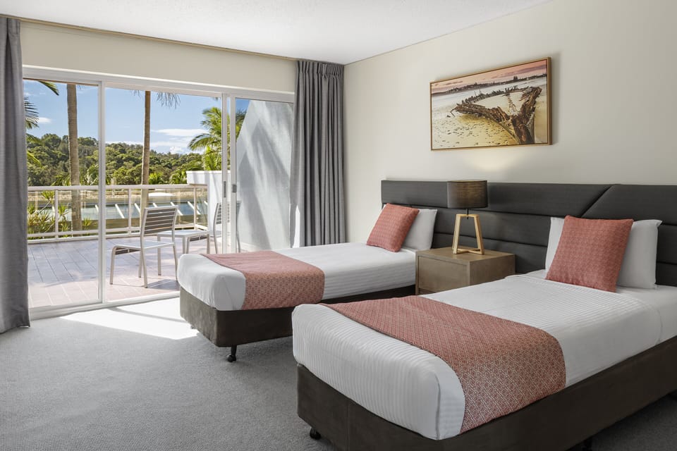 Apartment | Free WiFi, bed sheets