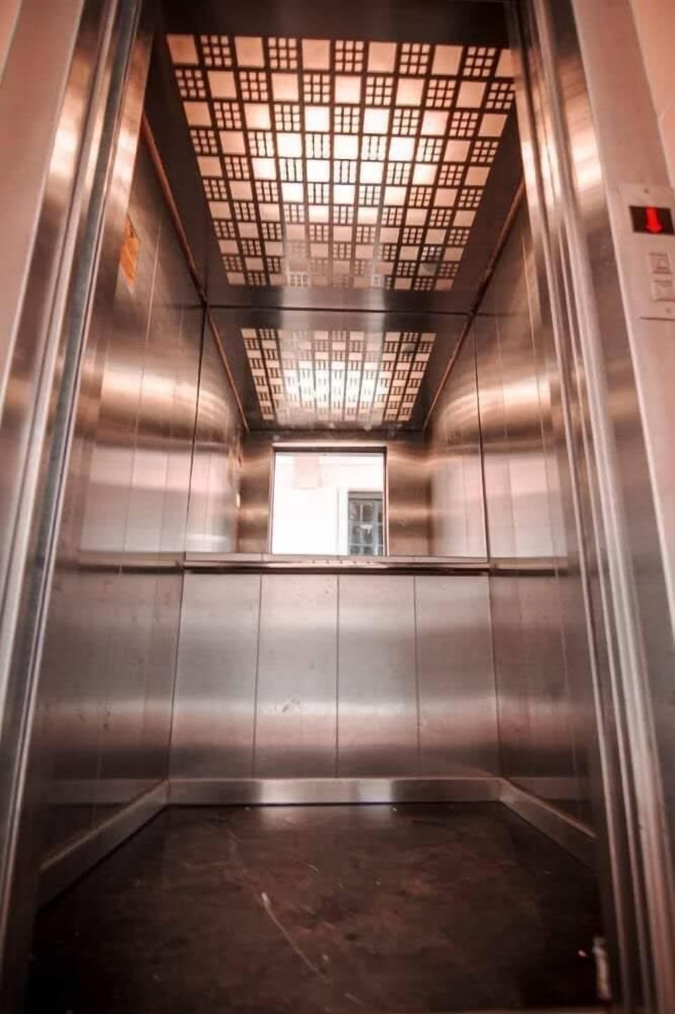 Elevator