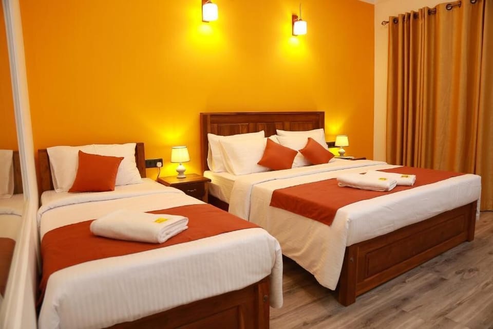 Deluxe Triple Room, Multiple Beds, Non Smoking, Pool View | 1 bedroom, hypo-allergenic bedding, minibar, desk