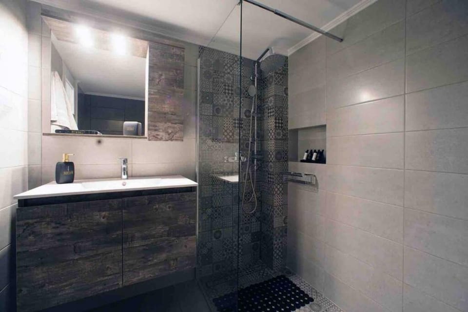 ew Thission Luxury Apartment Apartment in Athens