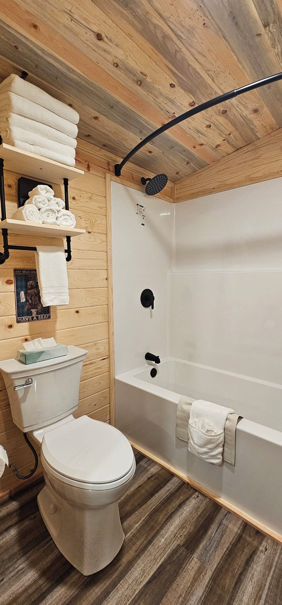 Nisqually Lodge Lodge in Ashford