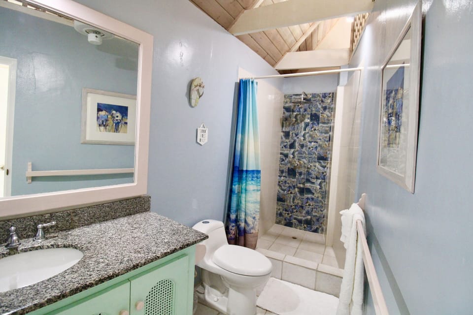 Hummingbird Villa - Tropical 3 bedroom Villa with Panoramic Views 3 Home by RedAwning Villa in Caribbean