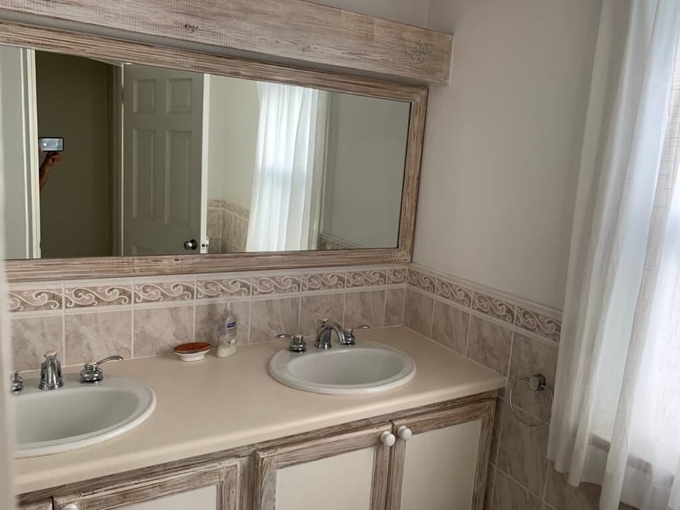 Bay View #7 - 3 bedroom, 3.5-bath waterfront townhouse in a gated community in Rodney Bay 3 Townhouse by RedAwning House in Caribbean