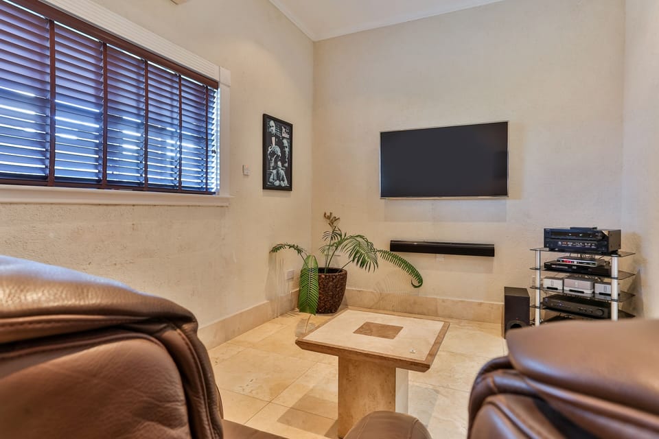 Cayman Villa - Contemporary 4 bedroom Villa with Stunning Ocean Views 4 Villa by RedAwning Villa in Caribbean