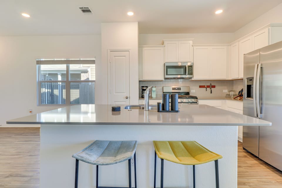 House (3 Bedrooms) | Interior
