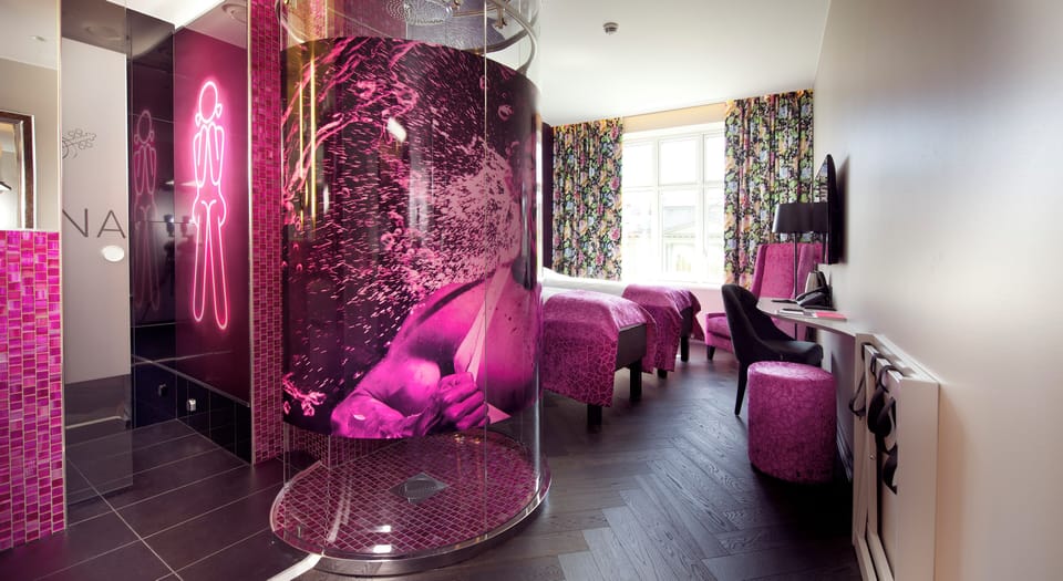 Standard Room, 2 Twin Beds | In-room safe, individually decorated, individually furnished, desk