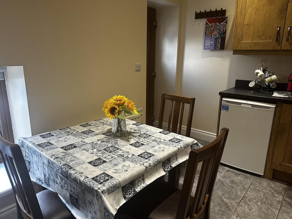 House | Dining