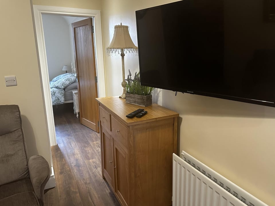 House | 1 bedroom, free WiFi, bed sheets