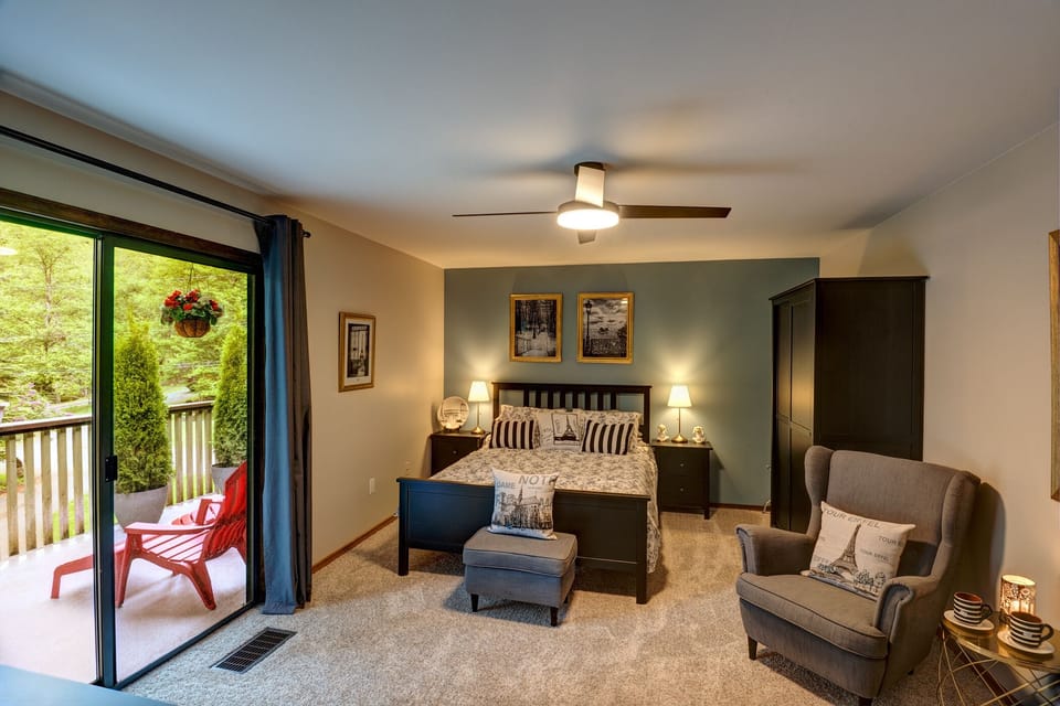 Deluxe Double Room | 1 bedroom, Egyptian cotton sheets, premium bedding, pillowtop beds