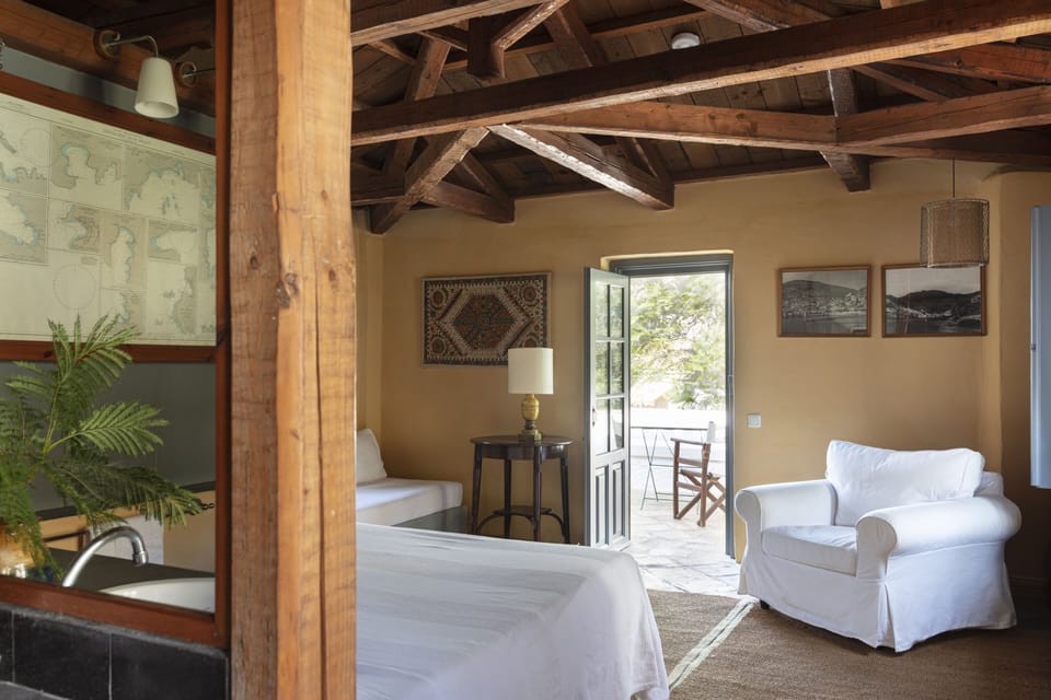 Junior Suite with Terrace | Premium bedding, minibar, in-room safe, desk