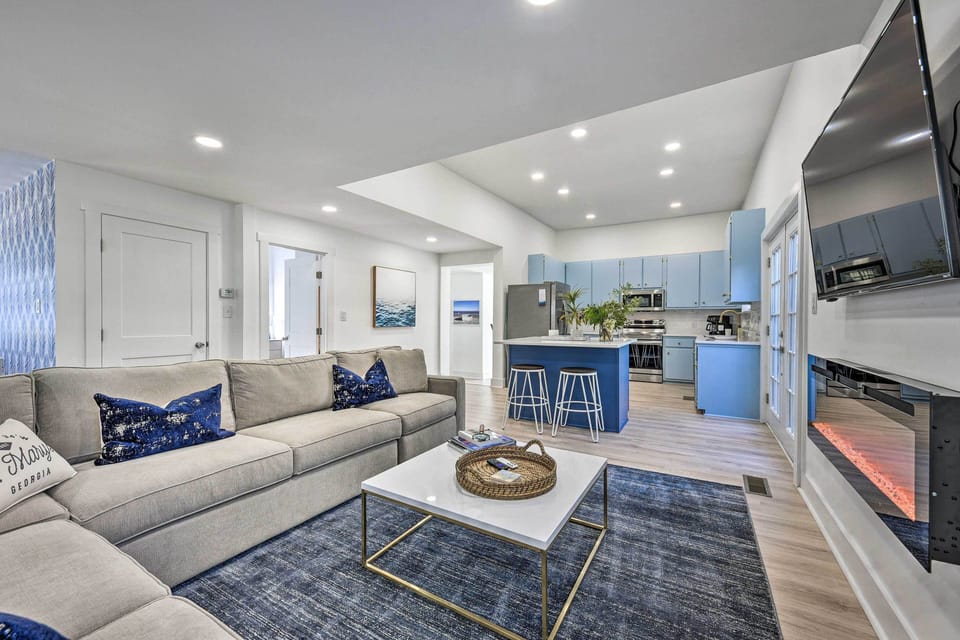 House (4 Bedrooms) | Front of property