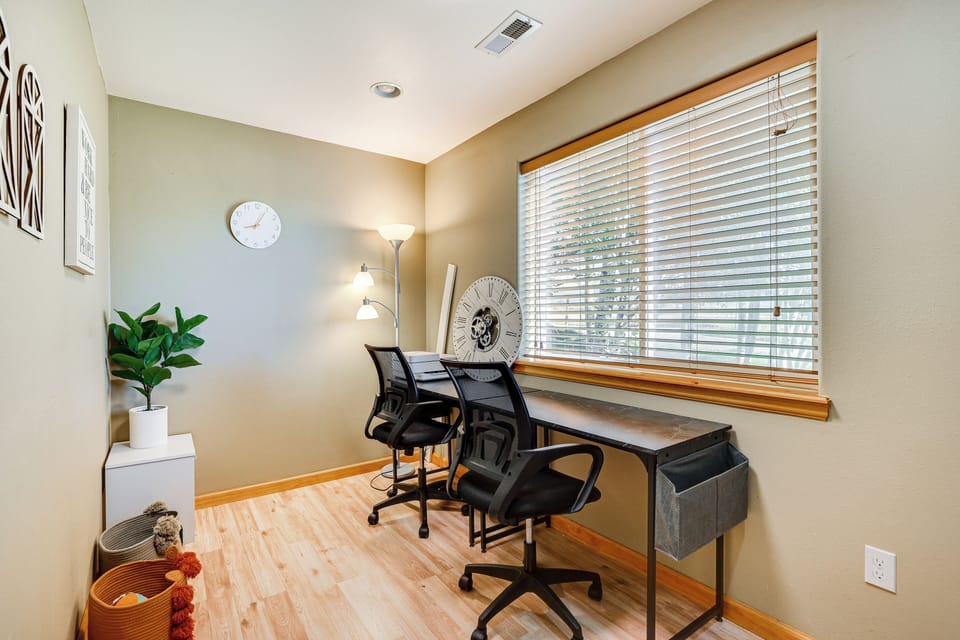 House (5 Bedrooms) | Interior