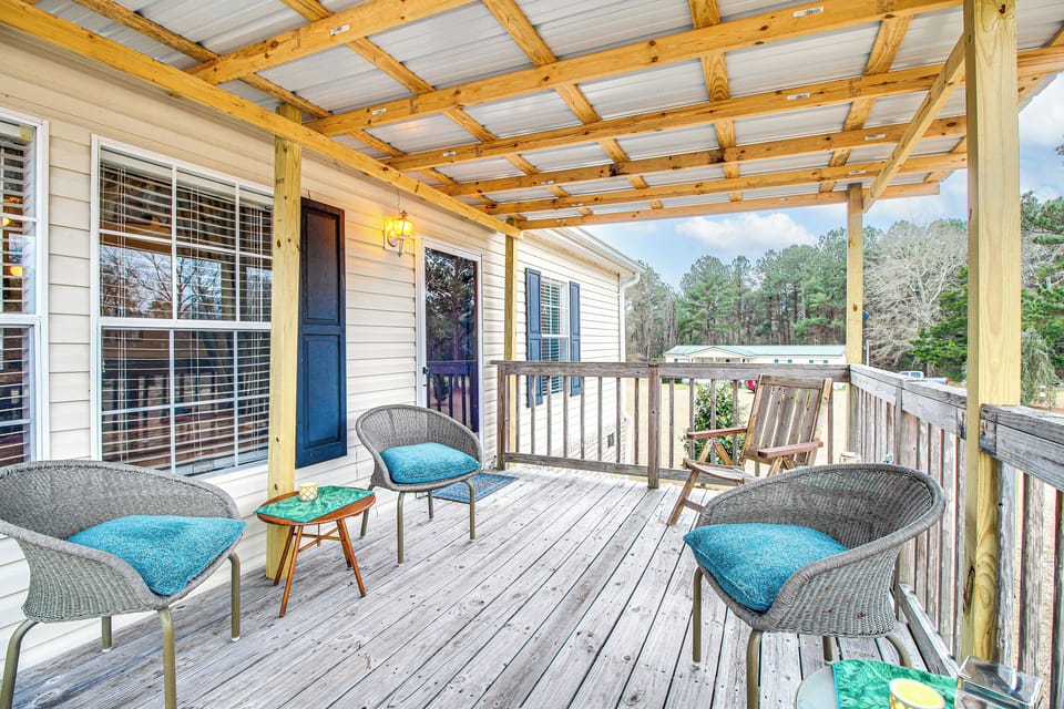 House (3 Bedrooms) | Front of property