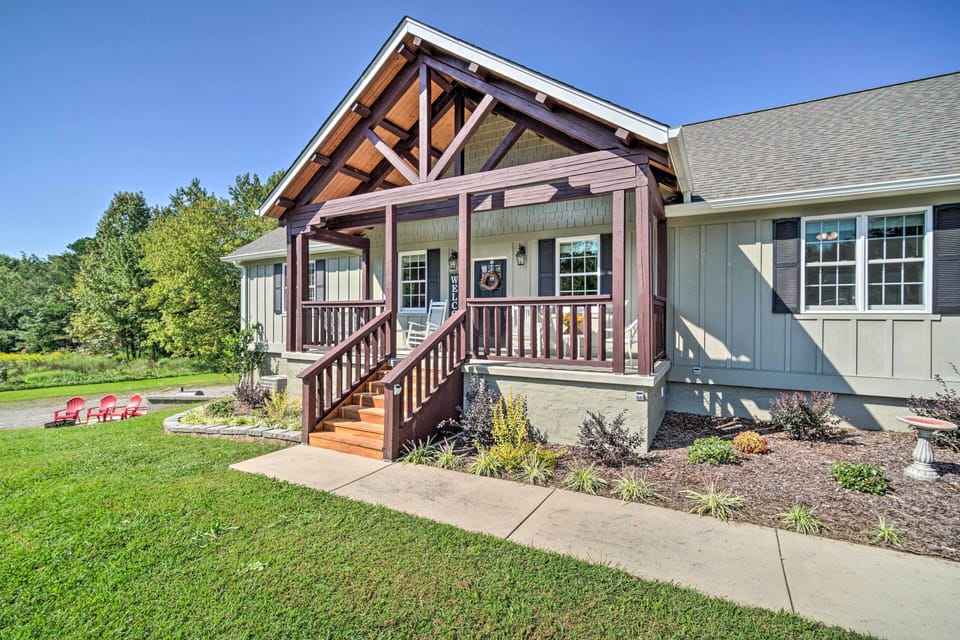 House (4 Bedrooms) | Interior