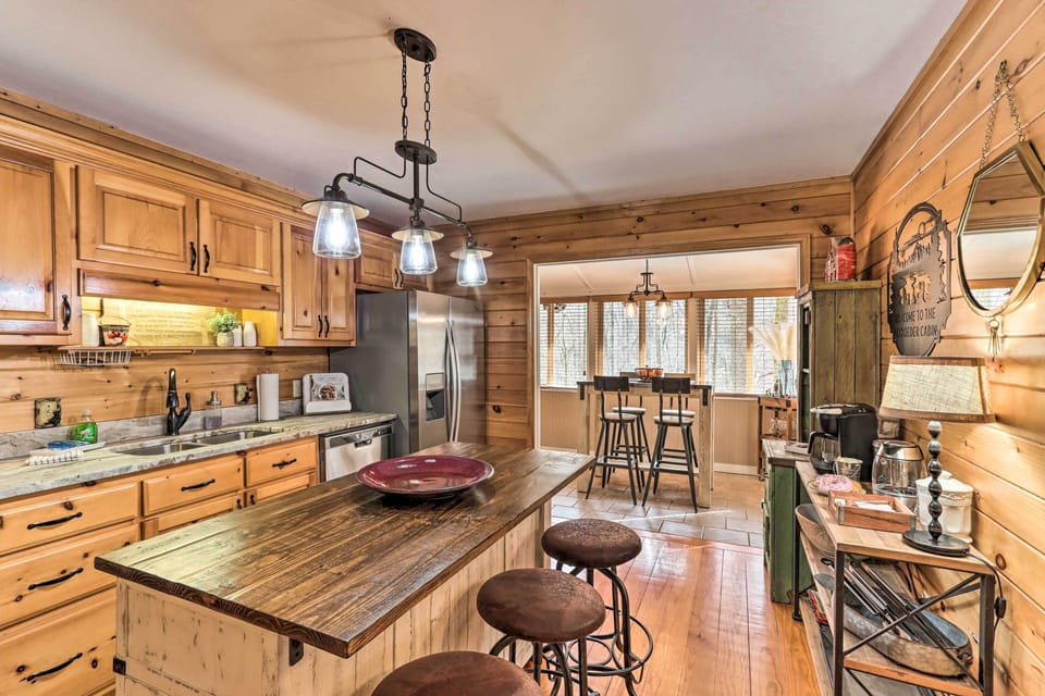 House (2 Bedrooms) | Interior