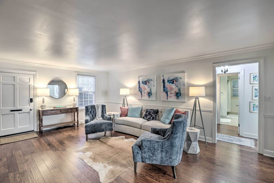 Apartment (2 Bedrooms) | Front of property