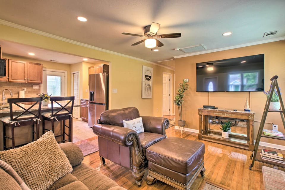 House (3 Bedrooms) | Front of property