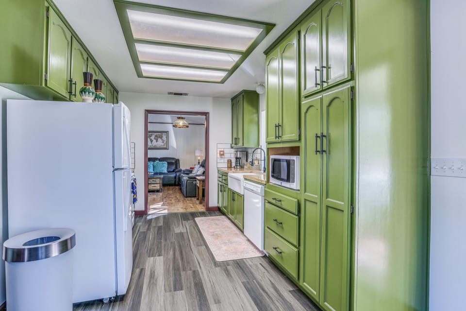 House (2 Bedrooms) | Interior