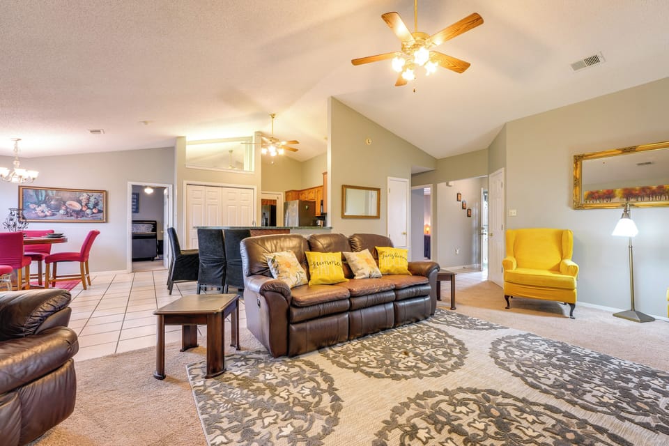 House (4 Bedrooms) | Interior