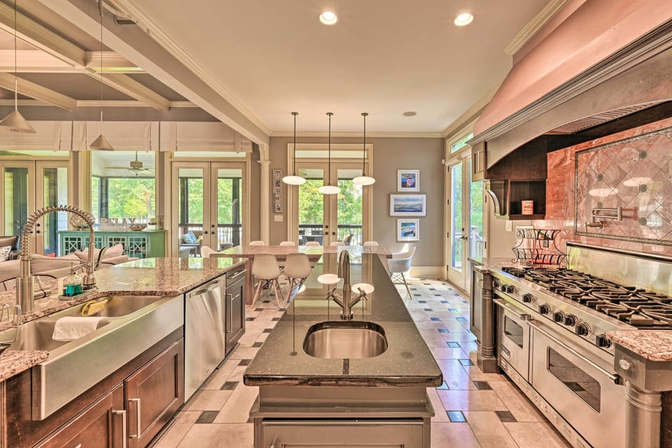 House (Multiple Bedrooms) | Interior