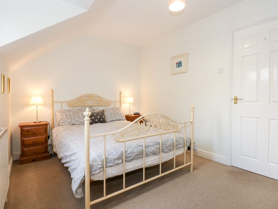 1 Crowlands Cottages Cottage in Holt