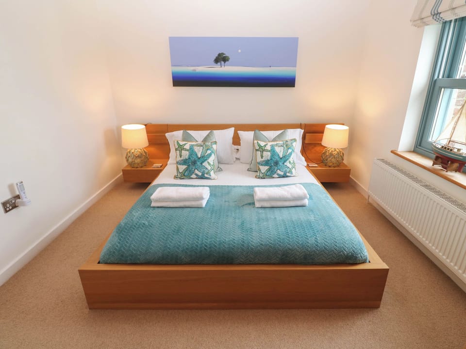 Cottage | 3 bedrooms, individually decorated, individually furnished, free WiFi