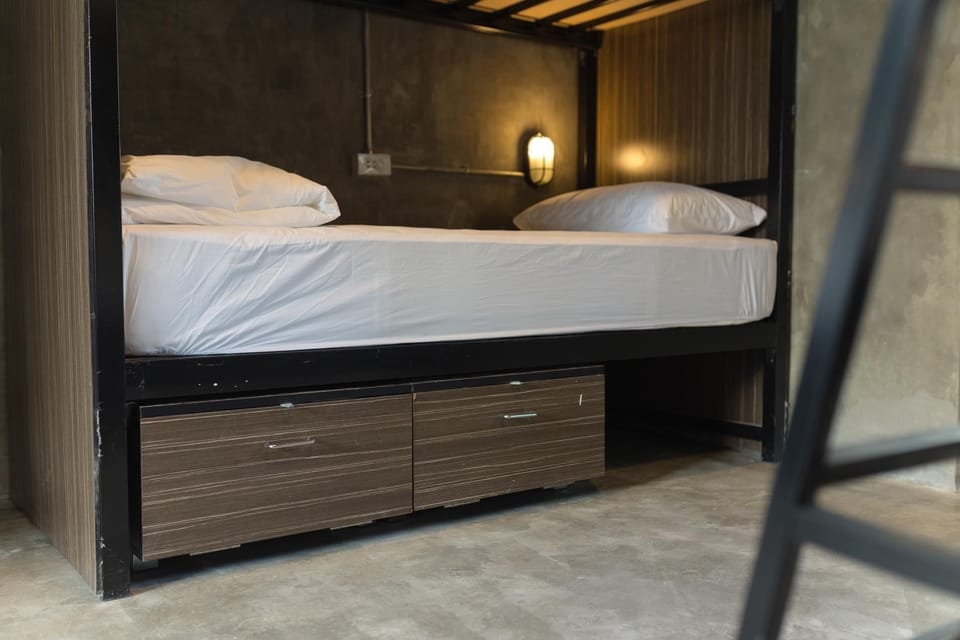 Select Comfort beds, individually furnished, laptop workspace, free WiFi