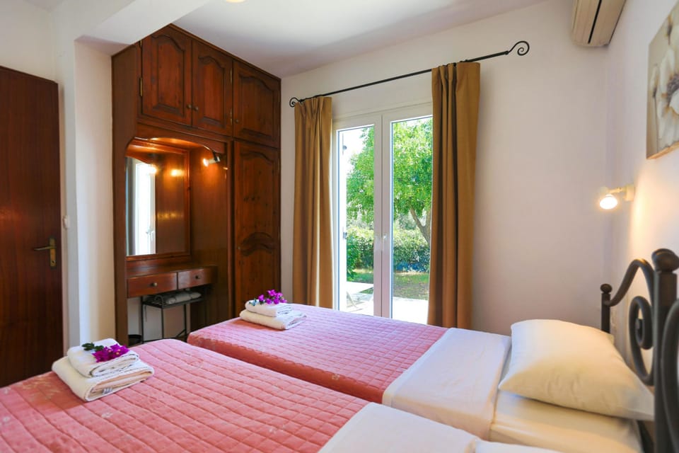Spiros Saint Stephanos Apartment in Peloponnese, Western Greece and the Ionian
